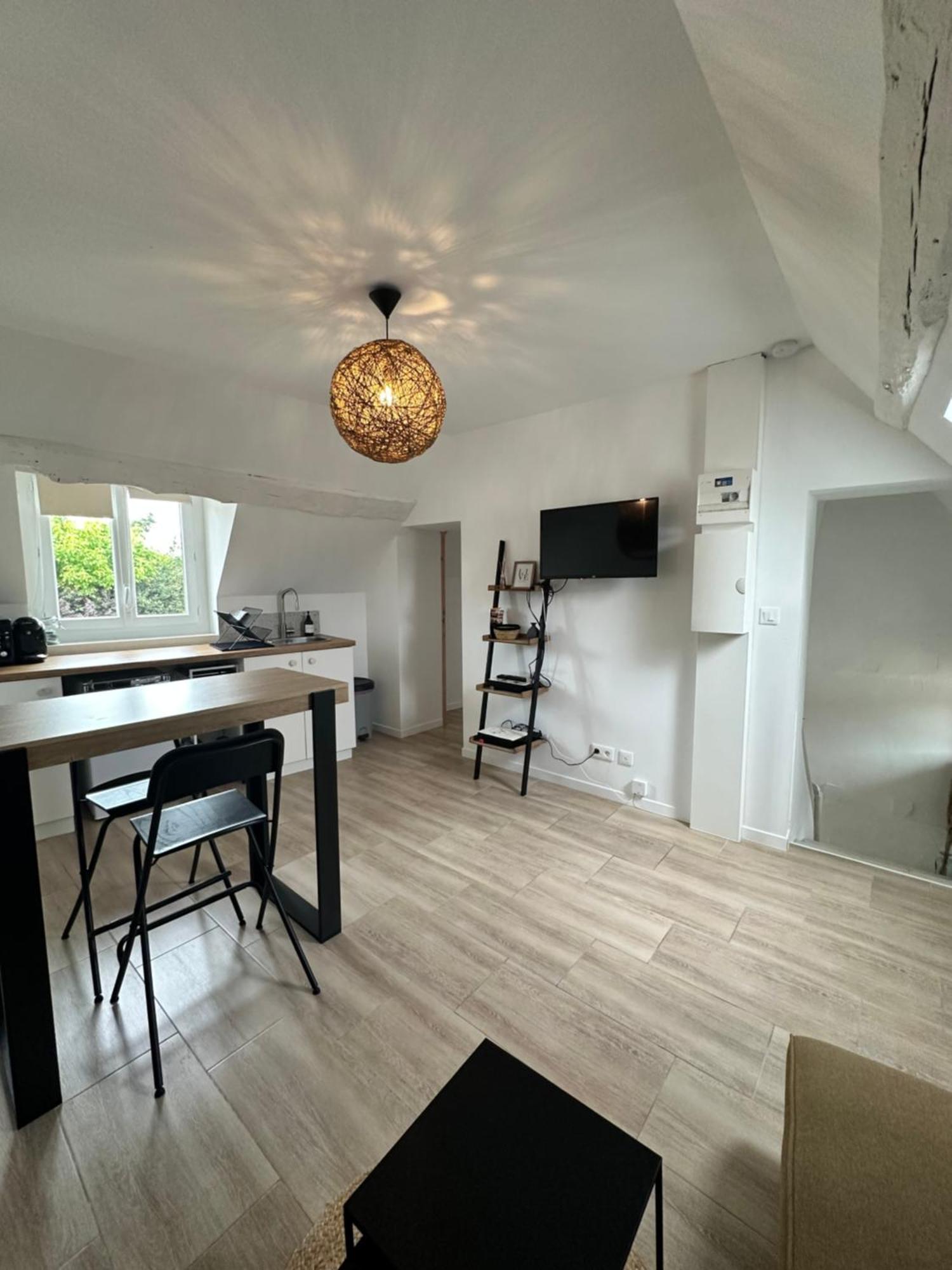 Appartements Pacy-Sur-Eure Eksteriør bilde