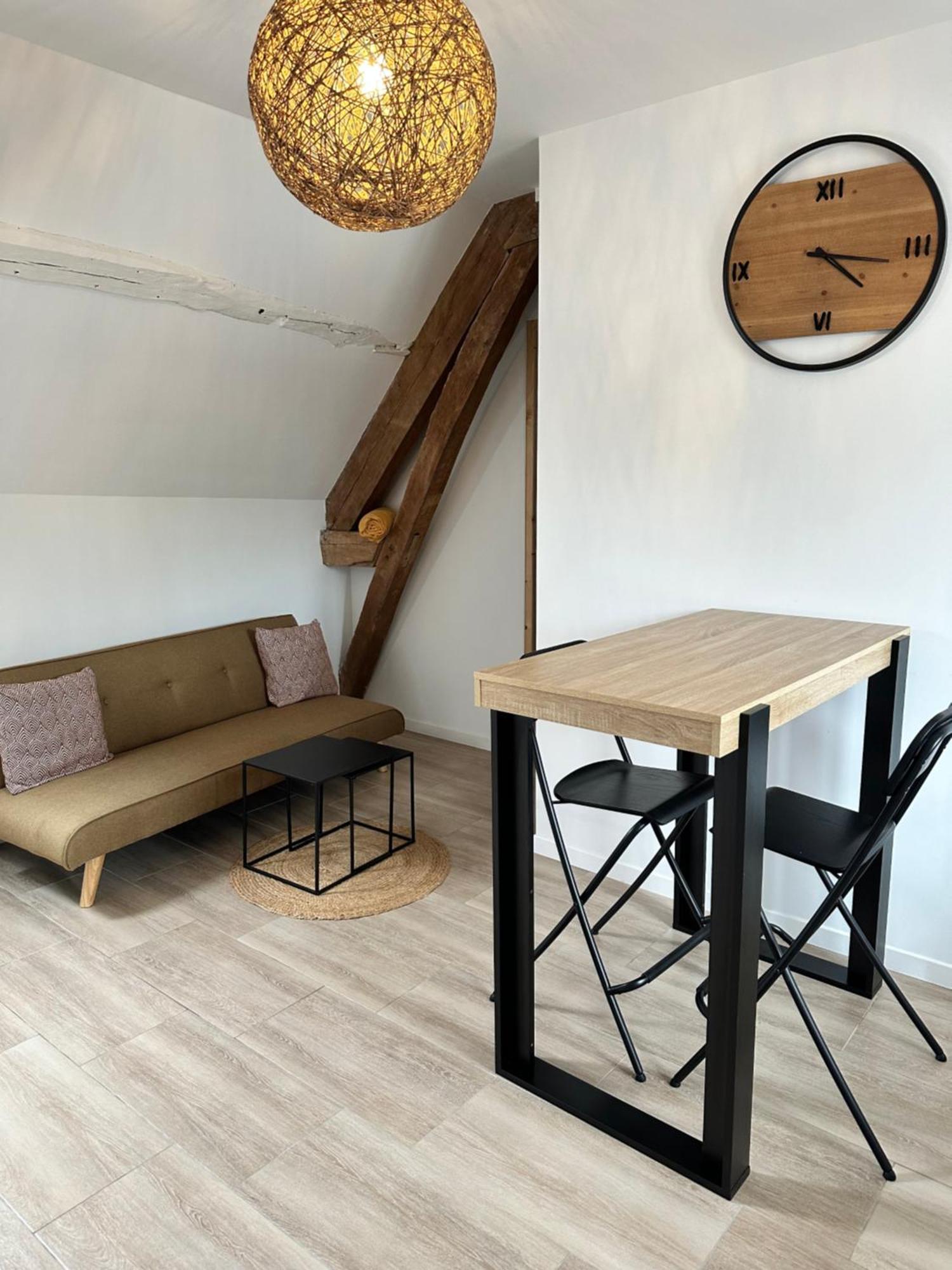 Appartements Pacy-Sur-Eure Eksteriør bilde