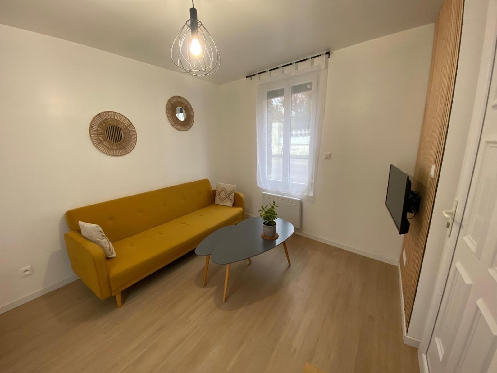 Appartements Pacy-Sur-Eure Eksteriør bilde